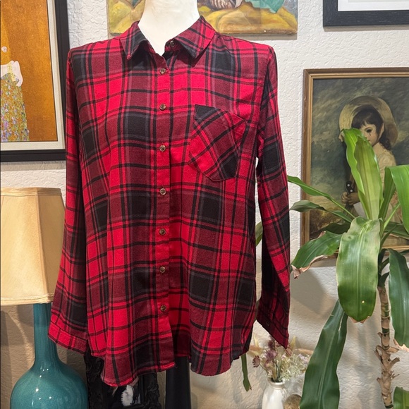 Red and Black Plaid Button-Up Shirt - Picture 1 of 6